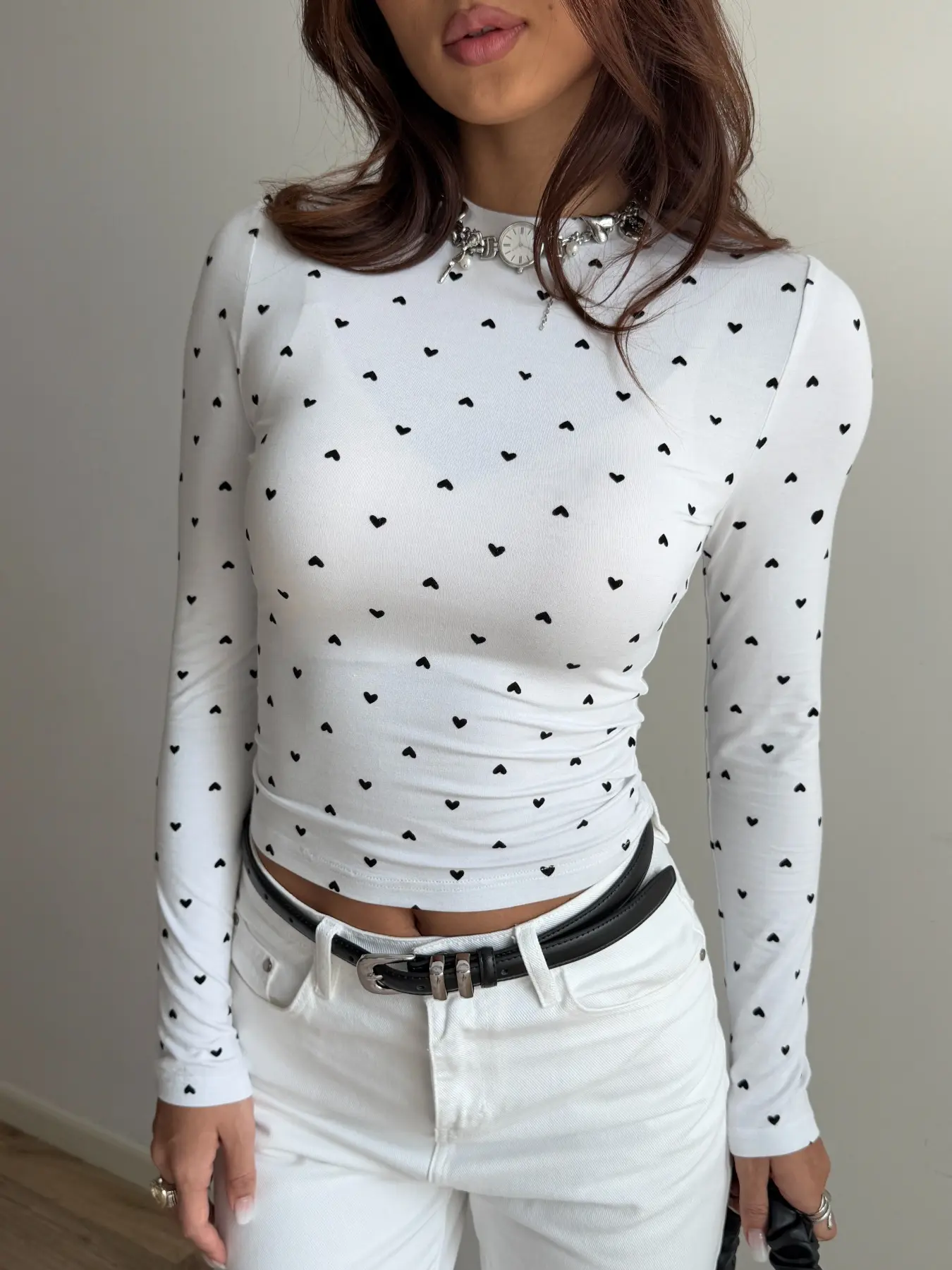 Heart Print Long Sleeve Top for Women Slim Fit Crop Shirt Stretchy Elastic Tee Y2K Aesthetic Cute Streetwear Outfit Casual White Black Heart Pattern Blouse Chic Casual Fit