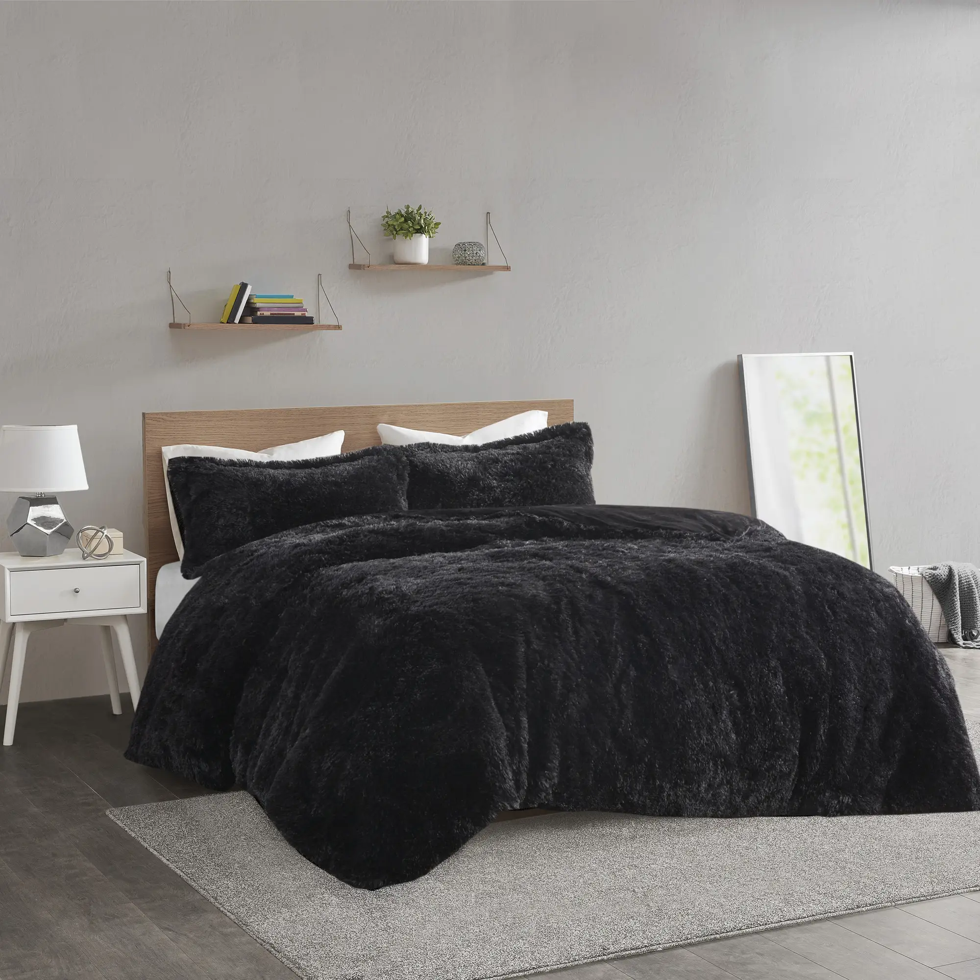 Intelligent Design Malea Shaggy Faux Fur Duvet Cover Set, Soft & Contemporary Bedding with Stylish Shaggy Faux Fur, Fluffy Texture, and Solid Plush Re