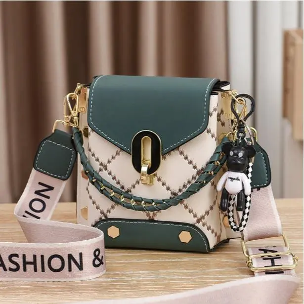 L11-Summer small bag mini messenger bag mobile phone bag 2024 new box bag coin purse