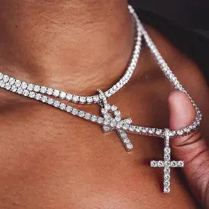 Punk Hip Hop Rhinestone Cross Pendant Necklace for Women Men Bling Iced Out Crystal Chain Choker Necklace Jewelry On The Neck