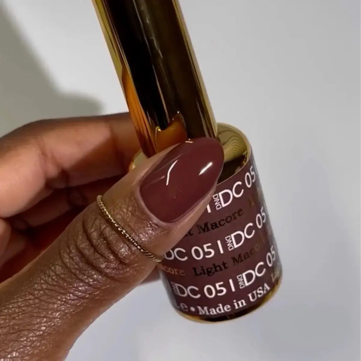 DND DC 51 Light Macore Gel and Lacquer Duo nail care nail art chocolate brown fall gel color