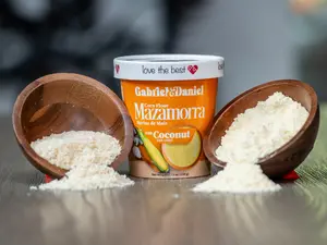 Gabriel & Daniel Organic, Gluten Free, Non-GMO Instant Cream of Corn with Coconut. Convenient microwave cup. Fortified with Vitamins. Hot Cereal breakfast or snack.