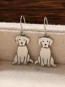 1 Pair of Creative Retro Handmade Animal Pendant Earrings, Cute Jewelry Accessories for Daily Holiday Parties