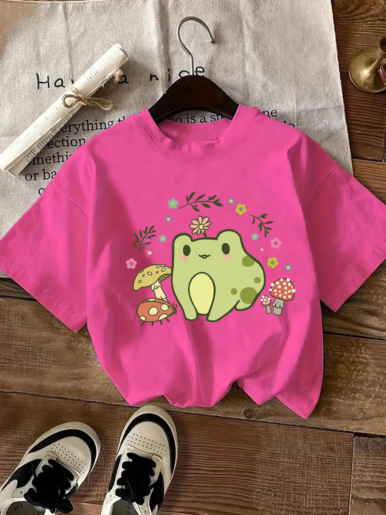 Girl's Cartoon Frog Print Round Neck Tee, Cute Casual Short Sleeve T-Shirt for Summer, Kids Clothes for Daily Wear