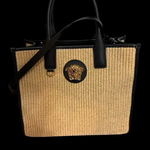 Pre-owned VERSACE Raffia Tote Bags Medusa Head Tote – Natural & Black