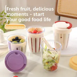 2-in-1 Drainable Salad Container & Fruit Cup with Built-in Fork – BPA-Free, Leak-Proof, Large-Capacity Portable Plastic Kitchen Utensils Food Storage Box for Picnic, On-the-Go Meal Prep
