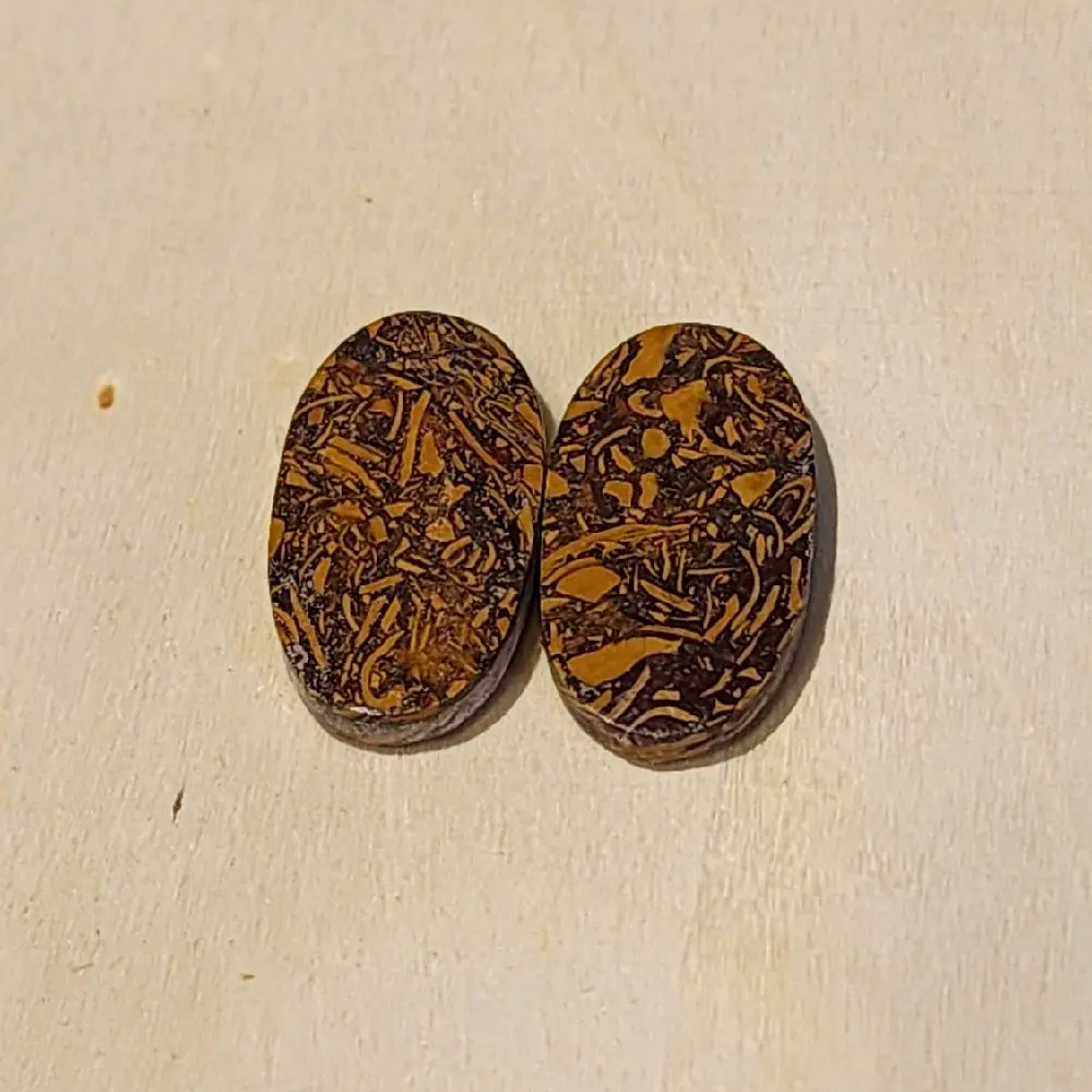 Calligraphy Jasper Pair 8 grams - Natural Stone for Crafting and Collecting