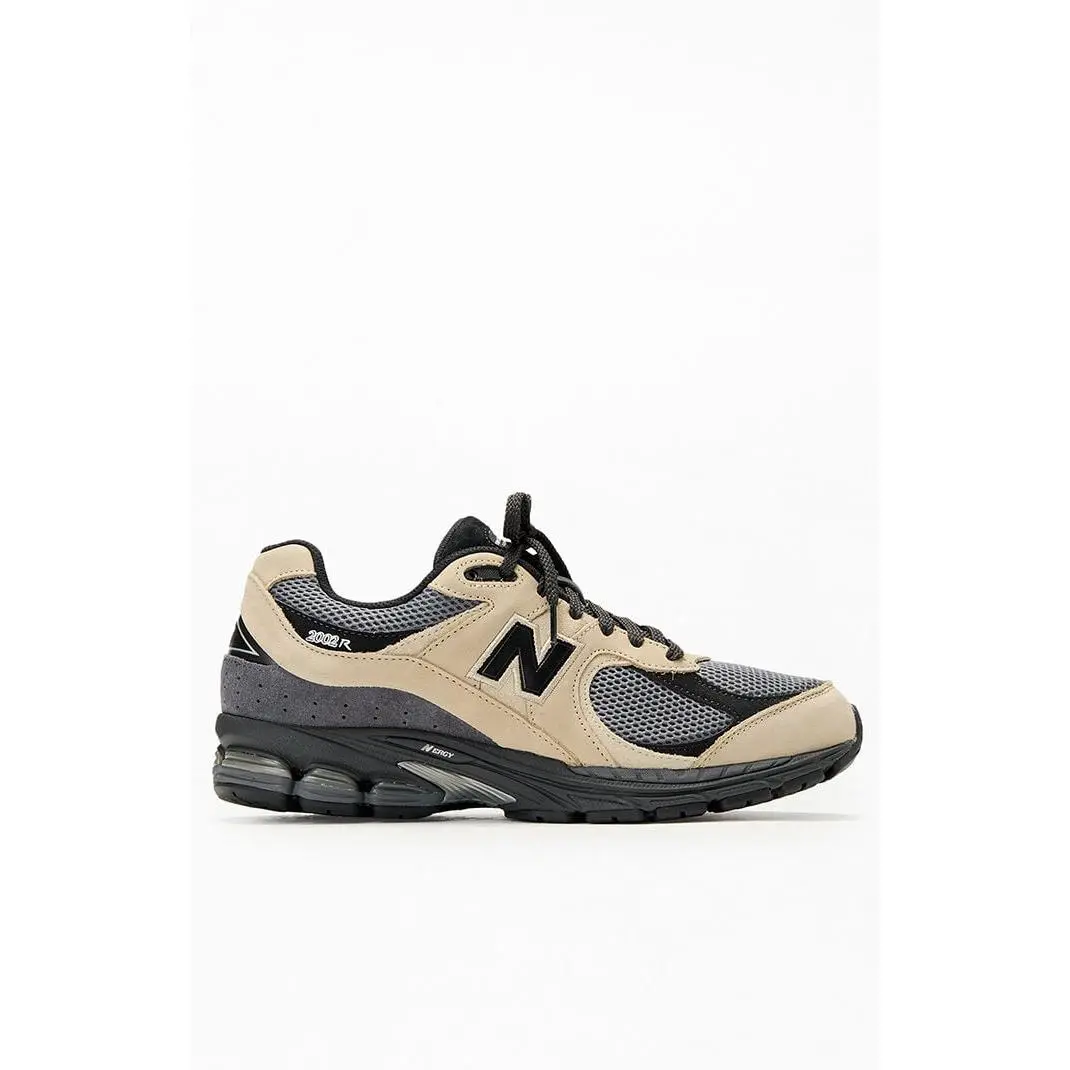 New Balance Men's Gray 2002RD Shoes - Multicolor New Balance Men's Gray 2002RD Shoes - Multicolor