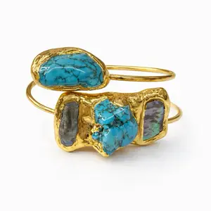 Maite Jewelry                                          SULTANA TURQUESA IMPERIAL Bangle with Turquoise and Gold Accents for Elegant Style