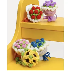 1pc Mini Handmade Craft Crochet Bag Pendant, Valentine's Day Gift Accessory with DIY Rose and Sunflower, Fashion Keychain Artificial Bouquet