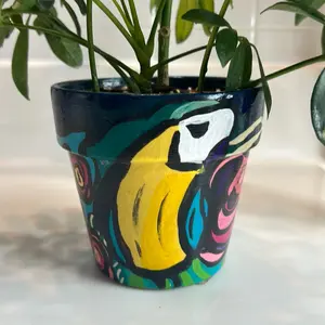 Toucan Jaguar tropical design planter pot