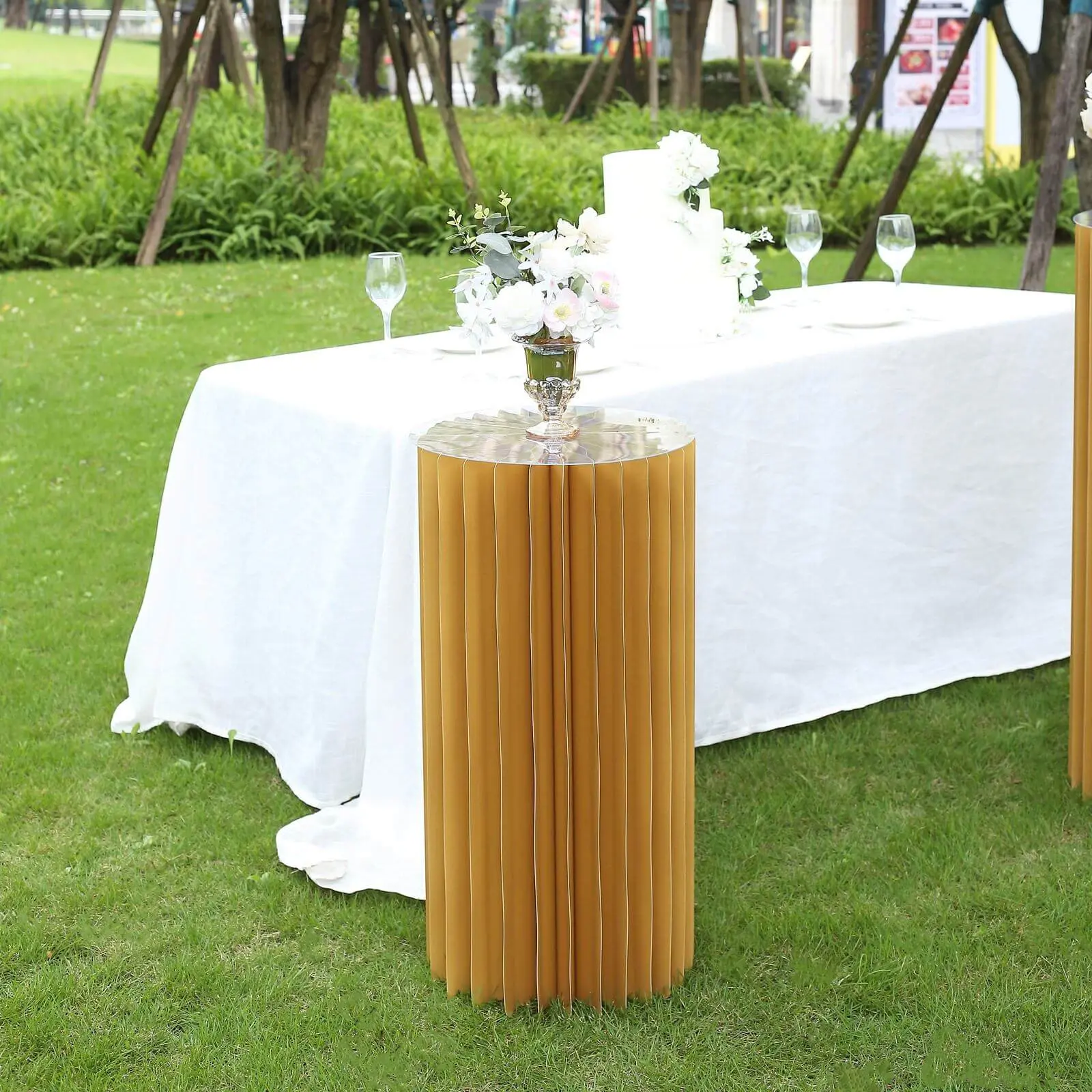32" Gold Cylinder Pillar Pedestal - Party Dessert Stand for Birthday Cake Decorations, Holiday Countertop Decor, Multi-Rods Racks & Displays with Top Plate