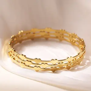Women's Gold Color Stainless Steel Bangle Set, High-Polish Non-Fading Non-Tarnish Jewelry, Hot-Selling Sports Wristband Gift