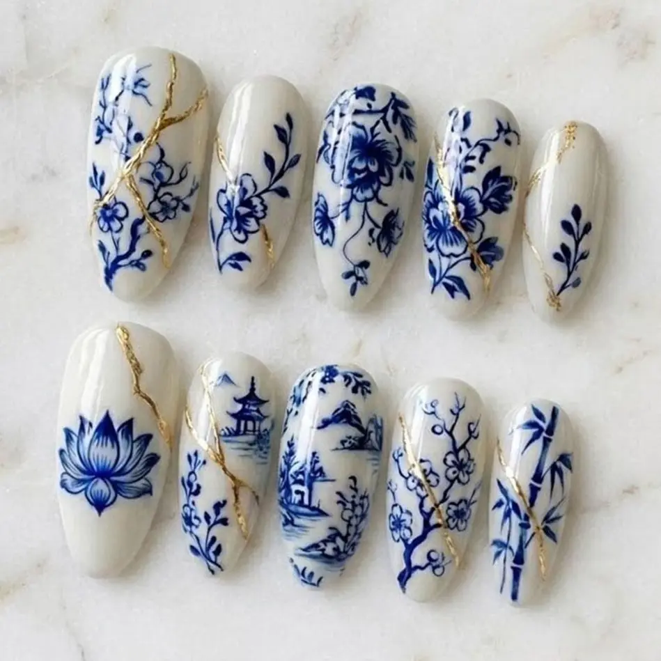 Blue White Porcelain Press On Nails / Chinoiserie Floral & Lotus Art / Kintsugi Gold Detail / Ceramic Inspired / Luxury Set