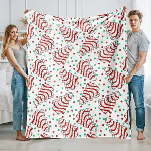 Christmas Tree Pattern Print Shawl Blanket, Multi-Functional Hanging Rug for Bed Sofa Chair Decor, High-Quality Velvet Camping Blanket