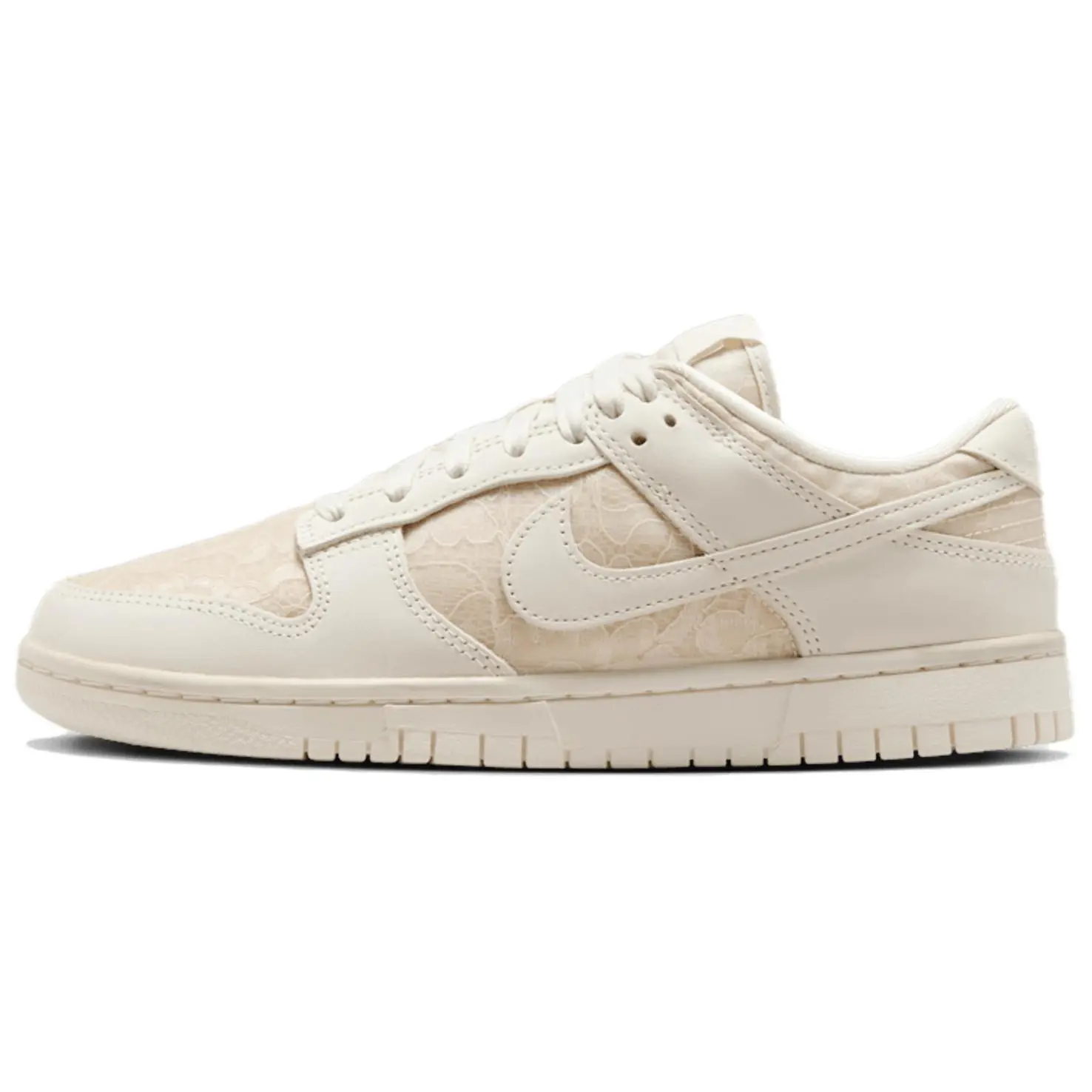 Nike Wmns Dunk Low 'Lace Pack - Soft Pearl', Women, Shoe