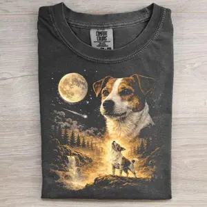 Comfort Colors Jack Russell Howling to The Moon T-Shirt, Vintage 90s Aesthetic Weiner Dog Graphic Tee, Unisex Fit Design, Gift for Men and Women