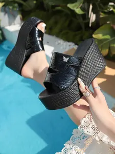 Beach Vacation Style Wedge Sandals for Women, Crocodile Pattern Butterfly Decor, Casual PU Leather Summer Slippers, Height-Boosting Outdoor Wear