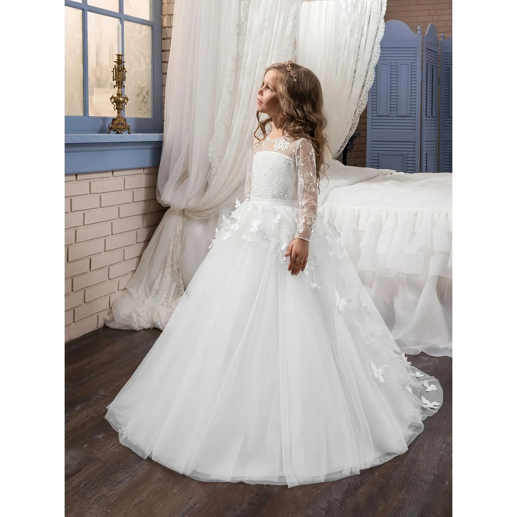 Elegant and high-end lace embroidered flower girl dress, featuring a butterfly train, adorned with delicate embroidery and pearls, perfect stage performances, beauty pageants, formal events, and first communion ceremonies