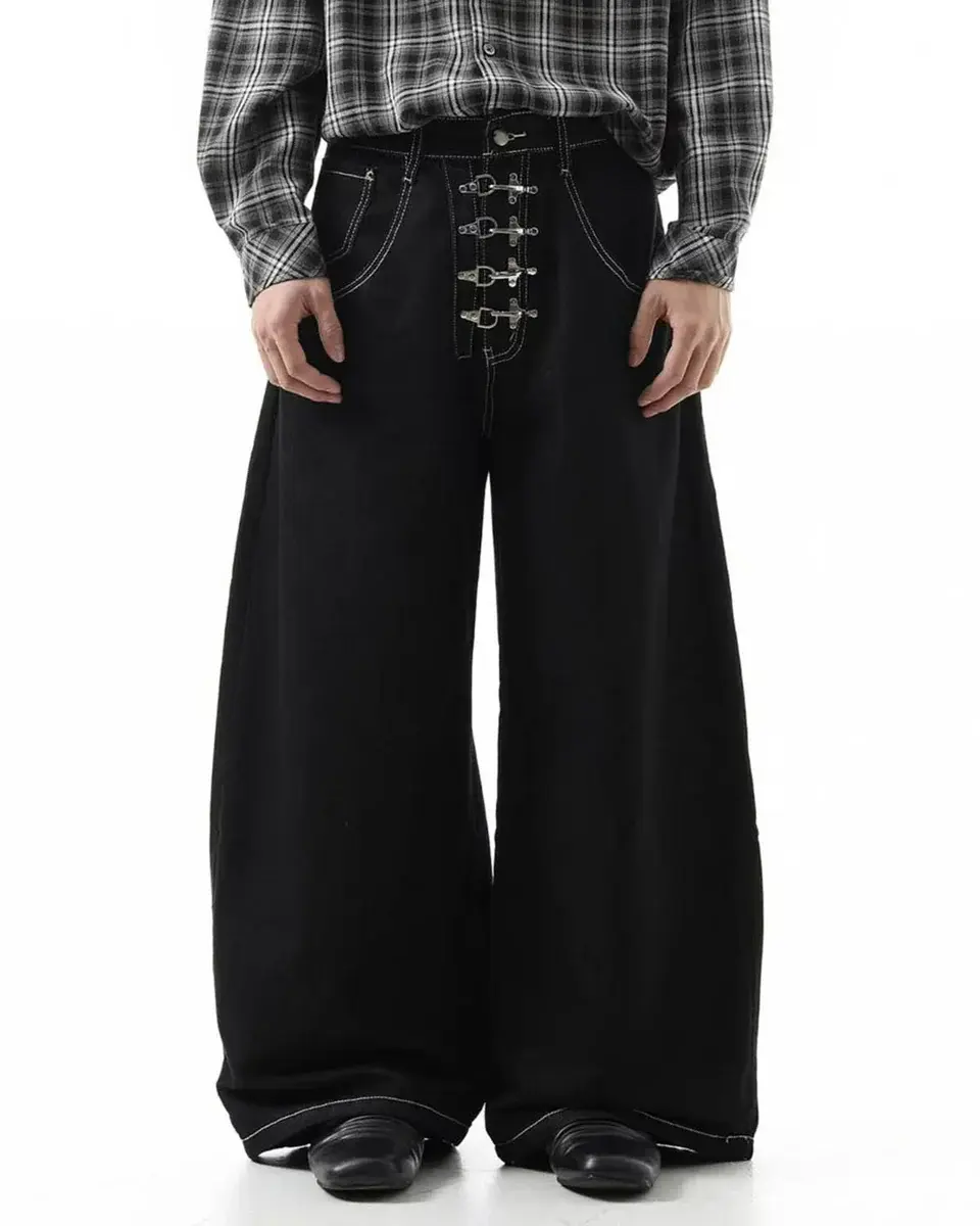 Inflation Baggy Button Metal Button Design Jeans Street Y2K Style Fashion Design Casual Pants StreetwearDenim Boot Cut Pocket