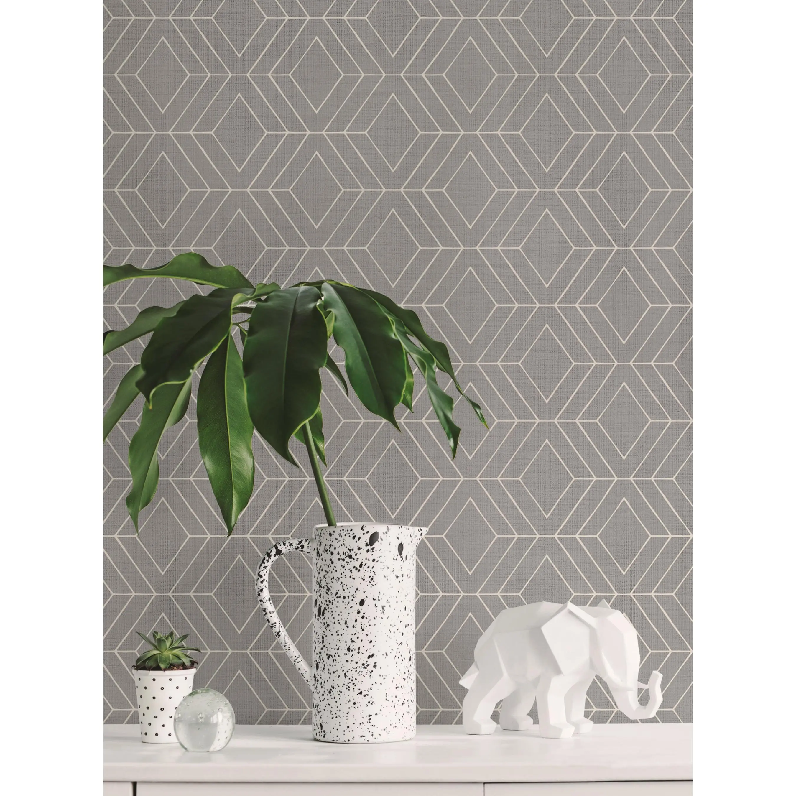 Renter-Friendly Reusable Diamond Pattern Art Deco Bold Lines Peel-and-Stick Wallpaper, Home Improvement Building Supply