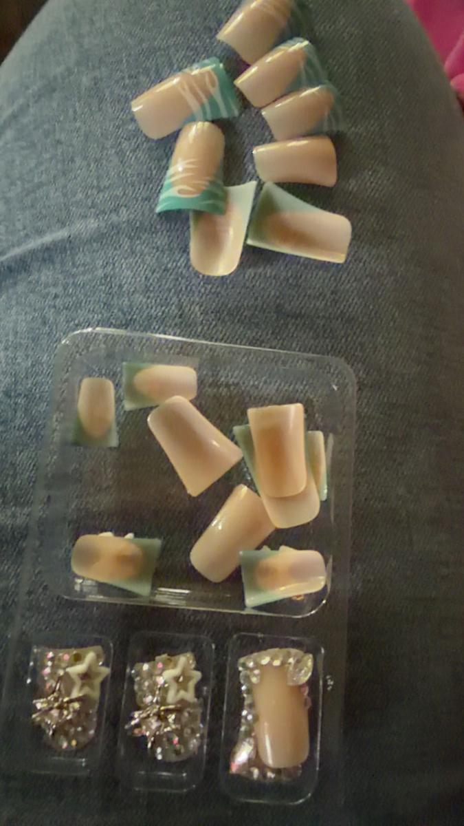 Item: 24pcs, flash diamond