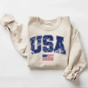 Retro USA Flag Sweatshirt - Patriotic 4th of July Crewneck, Vintage American Flag Pullover, Cozy USA Sweatshirt Women, America Graphic Sweater