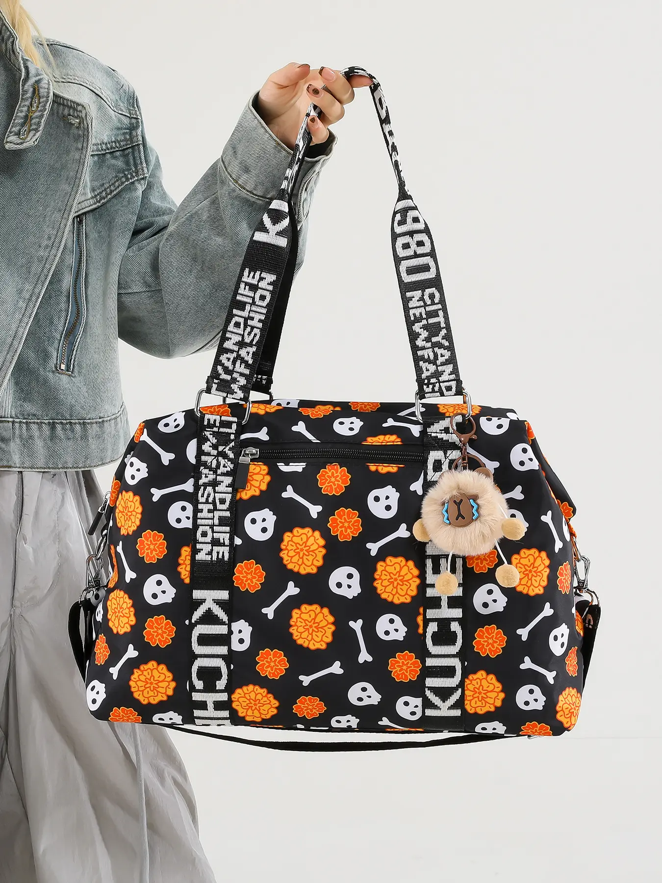 Women's travel tote bag with color blocking design, Vibrant Patterns, multiple styles, fashionable and versatile, unique and trendy, suitable for college students' campus business trips, large capacity women's tote bag