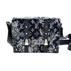 Pre-owned Louis Vuitton Canvas Shoulder Bags CALUXB Monogram Tapestry Trunk Messenger PM Bag Navy