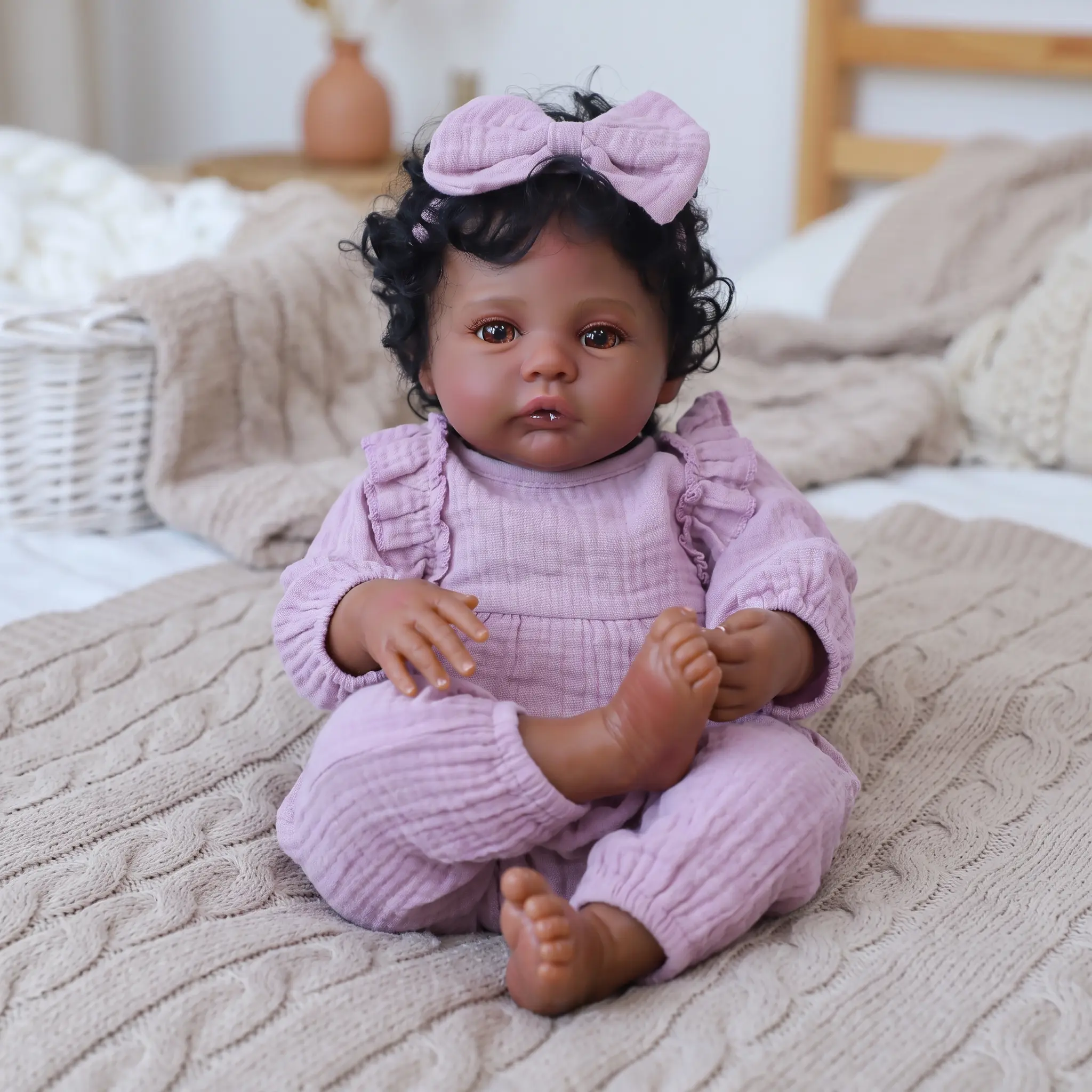 Lifelike Reborn Baby Dolls 18 Inch Real Life Baby Dolls with Full viny body For kids Age 3+ Suitable gifts for Mother's Day Valentine's Day Children's Day & Christmas