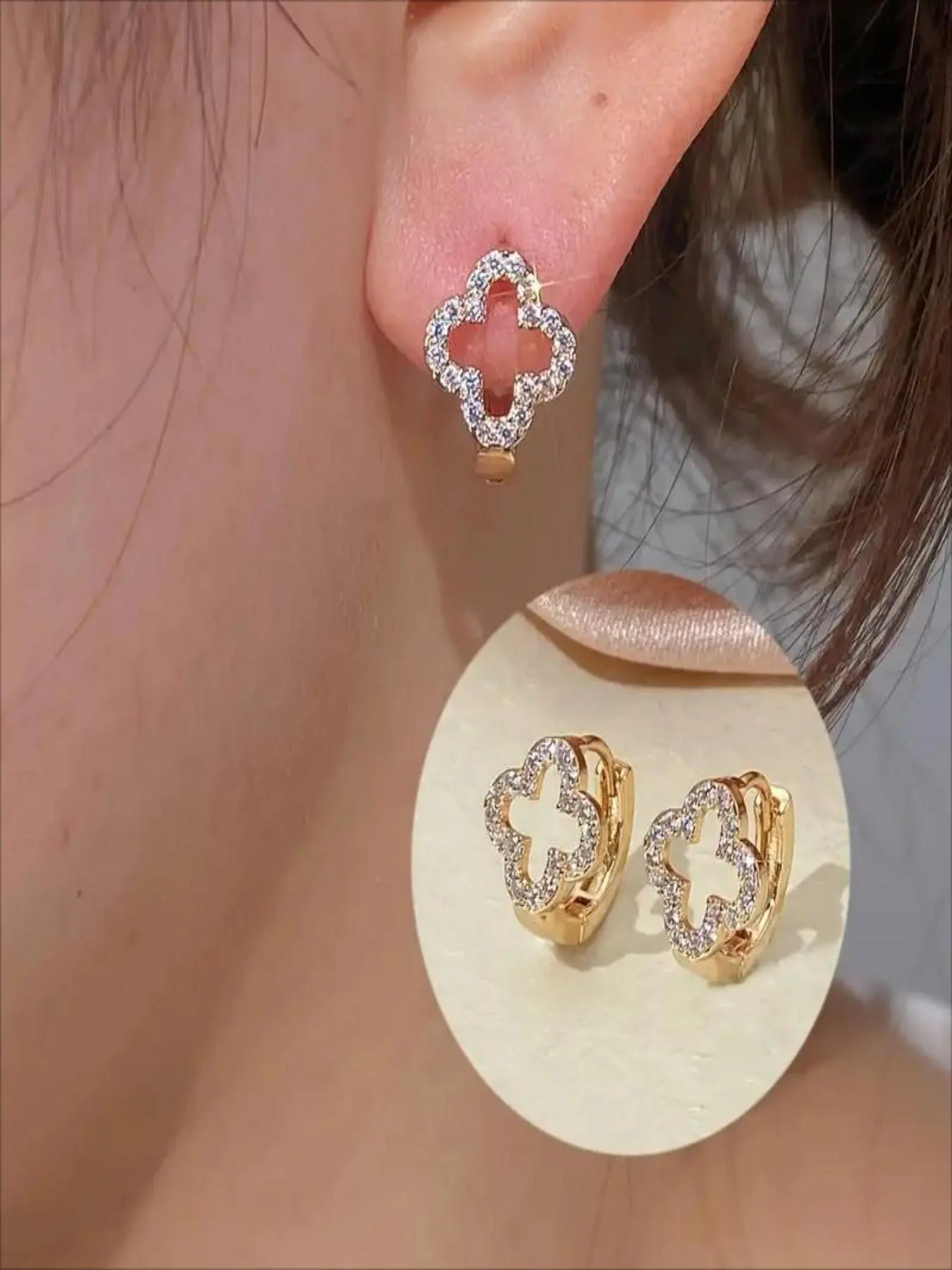 S925 silver, four-leaf clover floral earrings, round ear hook, daily and party earrings, Valentine's Day gift, Sparkling Ear Jewelry, sparkling crystals, Shining Earrings, Artificial Zircon Earrings