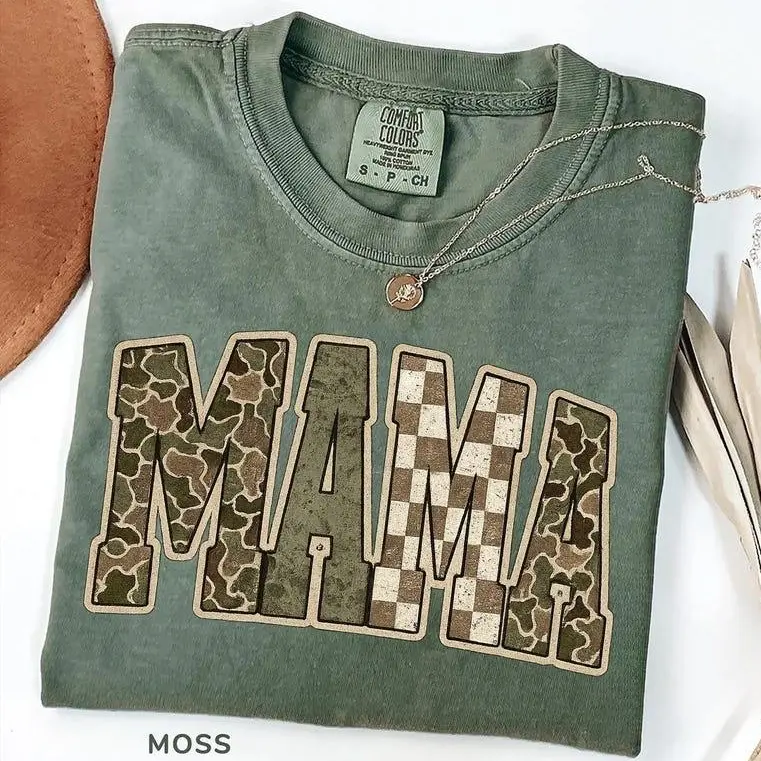 Comfort Colors Mama TShirt, Vintage Duck Camo Graphic Tee, Hunter Wife T-Shirt, Outdoorsy Mom Gift, Hunting Lover Tee