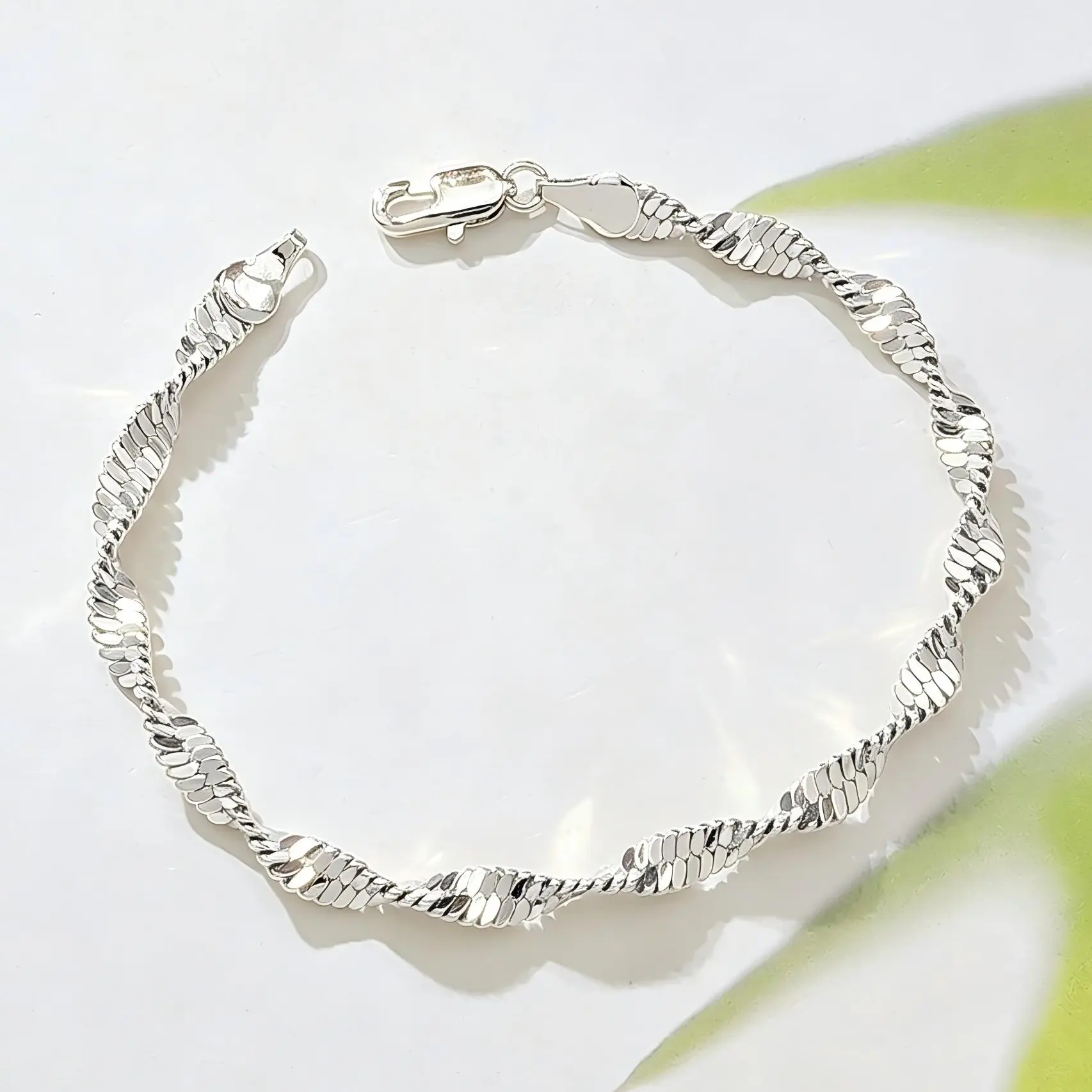 Silver Twisted Herringbone Chain Bracelet, Dainty Spiral Twist Flat Link Stackable Wrist Bracelet, Waterproof Tarnish Resistant Stainless Steel Minimal Thin Bracelet Jewelry for Women Daily Wear