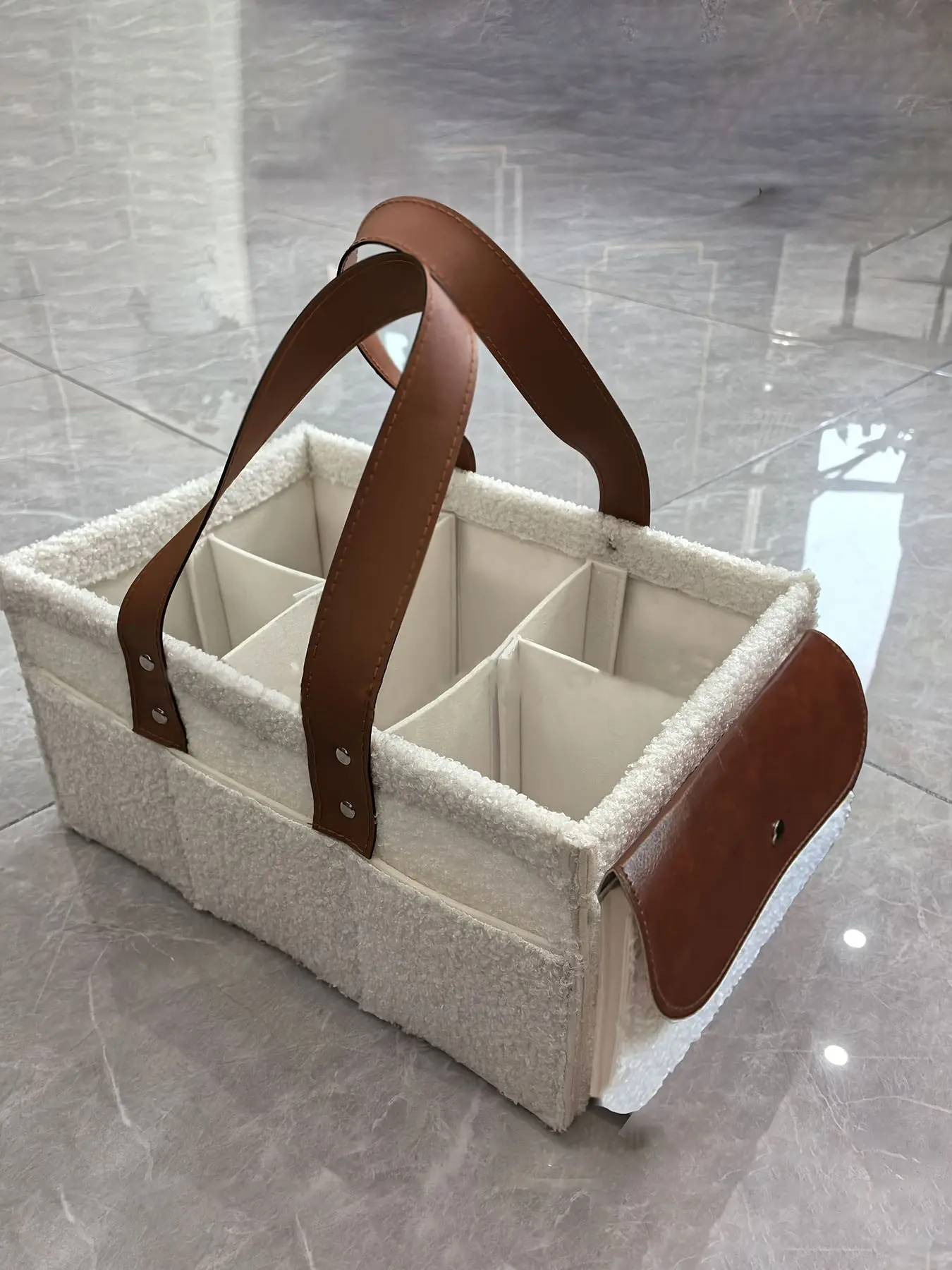 Diaper Storage Box with Side Pockets and PU Handle, Travel Diaper Tote, Teddy Fleece Portable Changing Table Organizer, Essential Baby Christening Gift, Multifunctional Diaper Bag