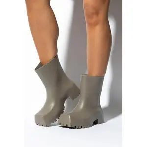 BOHO: HOMERUN PLAYFORM RAIN BOOTS