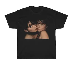 Bjork Vintage Vibe Isobel T-Shirt, Music Band T-Shirts, 90s Retro Shirt, Vintage Graphic Tee, Unisex Shirt Womenswear Menswear Top Streetwear Oufits, Gift For Men