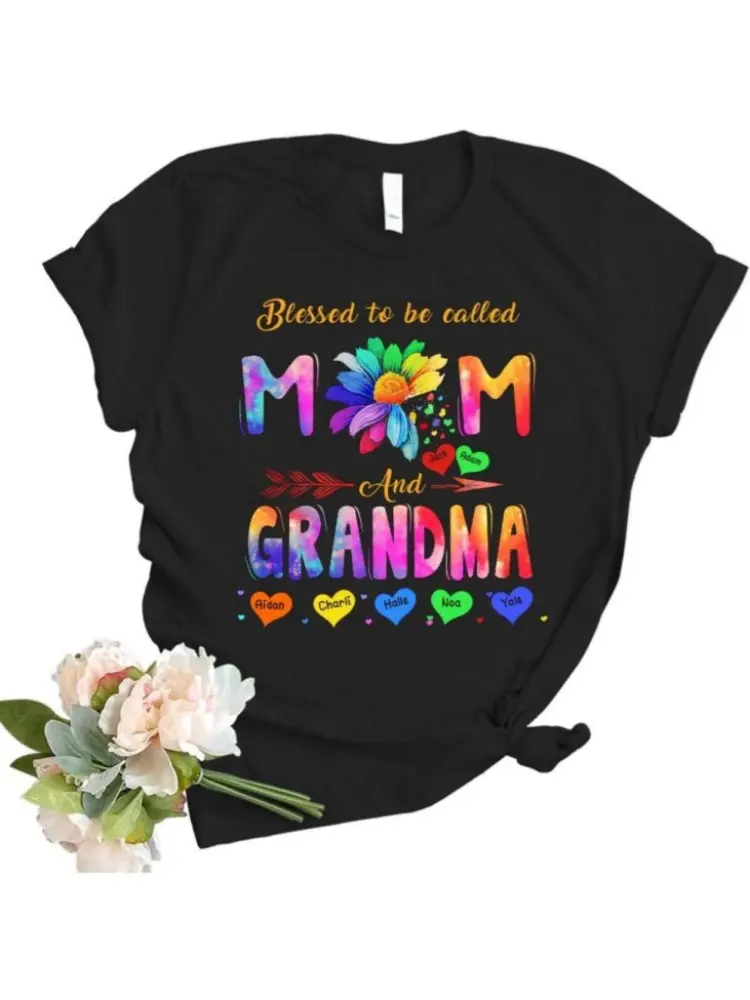 Personalized Mom and Grandma Shirt with Names Colorful Heart Family Graphic T-Shirt