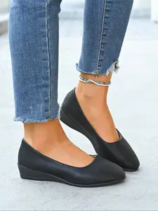 Women's Simple Heeled Flat Shoes, Commuter Versatile Design, Comfortable Practical Heel, Elegant Fashion for Workwear, Business Style Flats