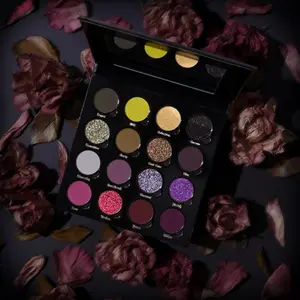 Dead Roses Volume 2 Magnetic Palette