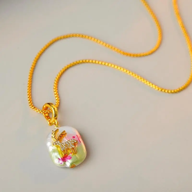 Deer Pendant Necklace with Natural Pearls, Delicate Gold-Plated Collarbone Chain for Women, Lightweight Feminine Jewelry for Everyday Wear, Collarbone Size, Deer Motif, Feminine Charm