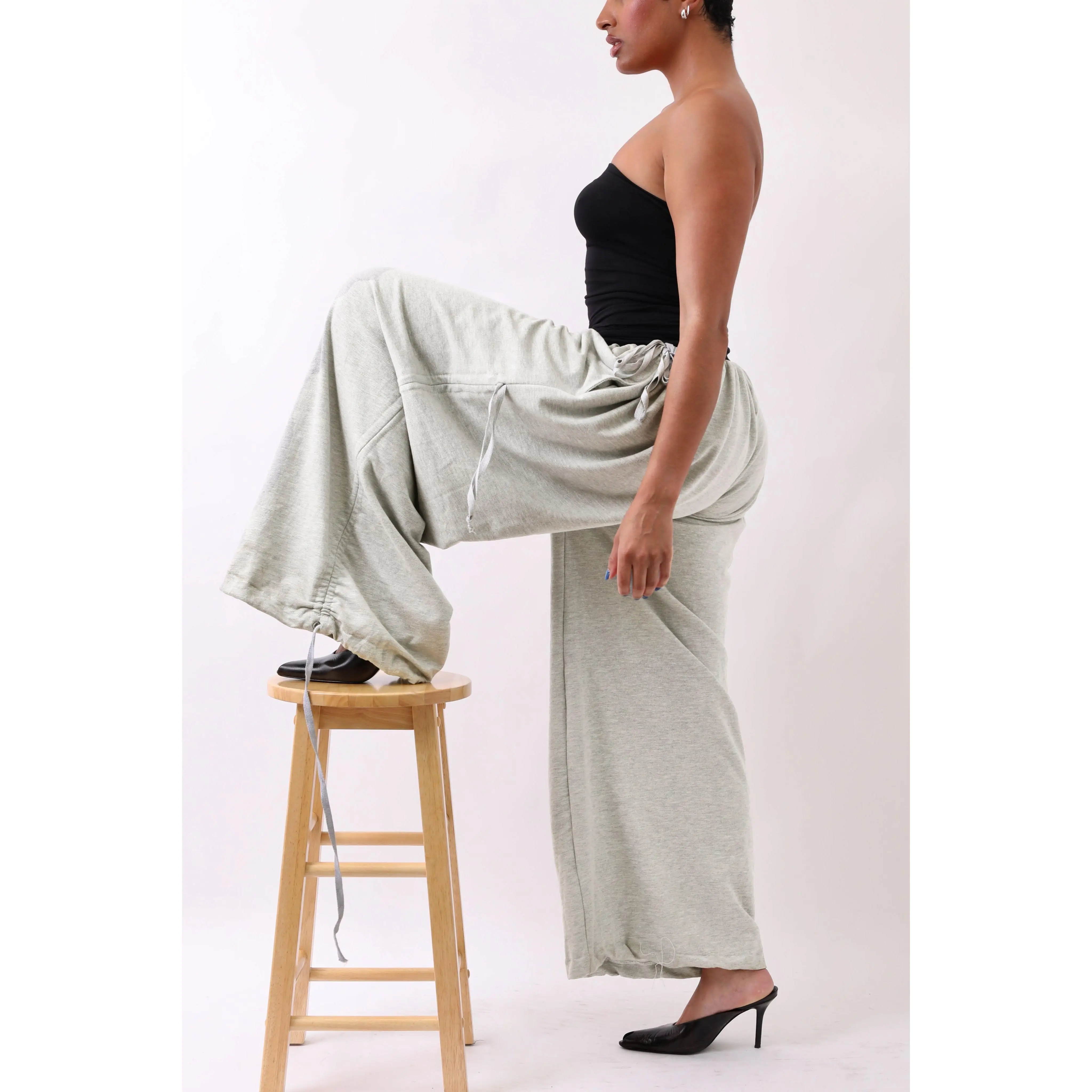 Infinity Pant in Gray