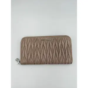 Pre-owned Leather Small Leather Goods Miu Miu Nappa Zippy Wallet