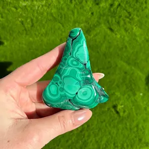 Malachite Freeform, Malachite Palm Stone, Crystal Palm, Crystal Display Polished Malachite