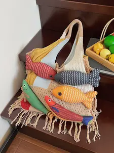 Personalized and creative style knitted color blocked small fish tote bag, tassel hem design, retro fashion large capacity breathable mesh shoulder bag, suitable for exhibitions, photography, shopping, Trendy Tote Bag