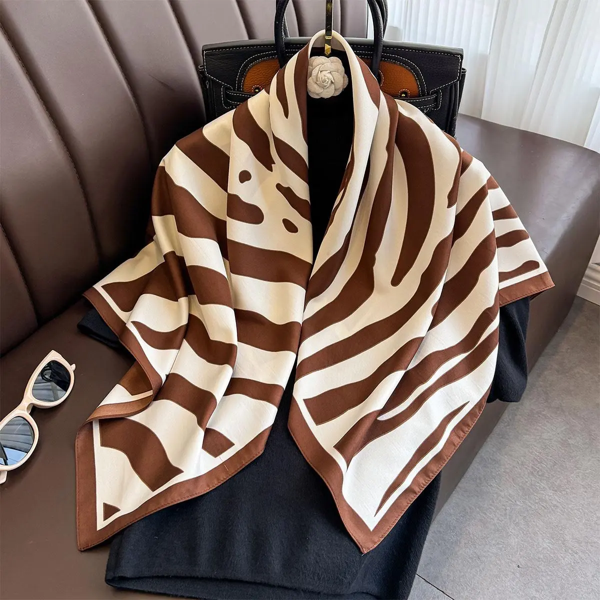 90*90cm Luxury Brand Silk Square Scarf Hijab Women Bandana Soft Scarves Neckerchief Ladies Hair Shawl Wrap Headband