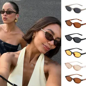 2 pairs of vintage oval small-frame eyeglasses for men & women, perfect for high-end casual street photography. Includes a gift box, making them ideal for Halloween, autumn/winter outfits, business casual gifts, beach accessories, and stylish eyewear.