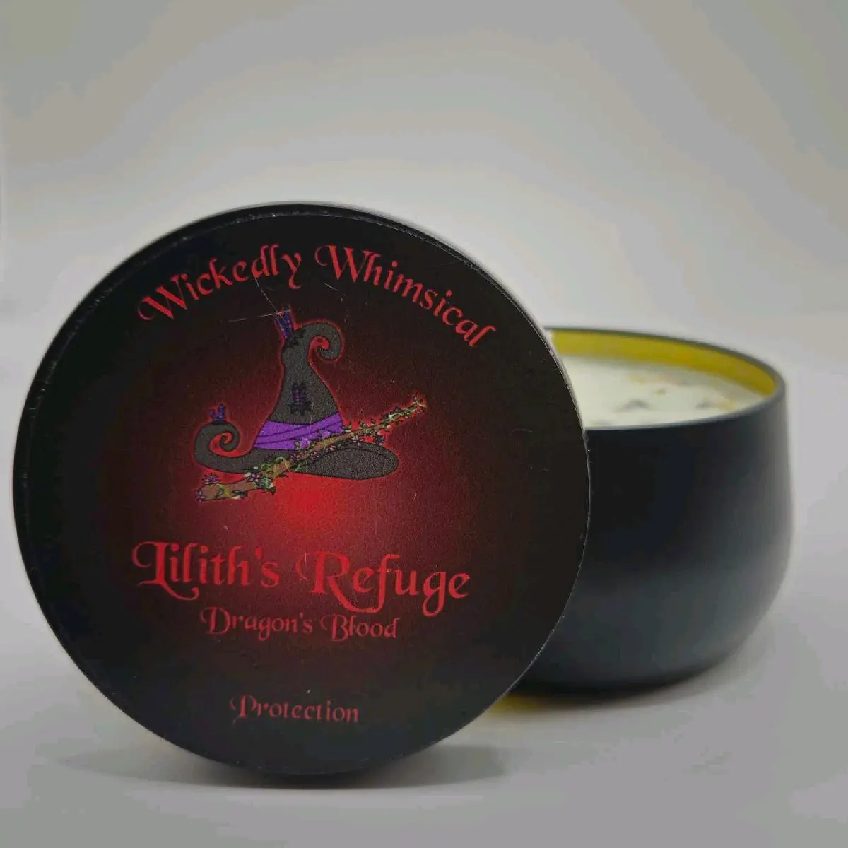 Lilith's Refuge - spell candle for protection Lilith's Refuge - spell candle for protection