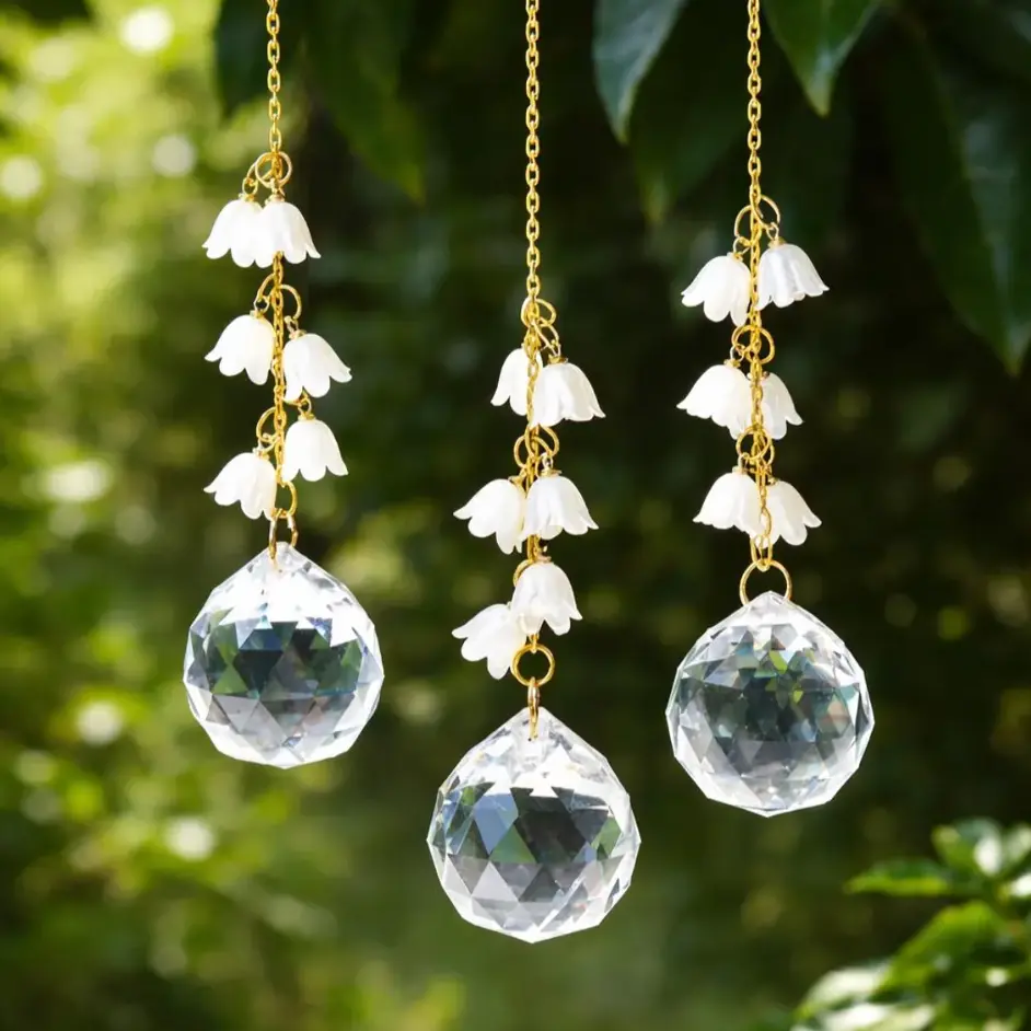 Crystal Suncatcher Hanging Ornament with White Flower Charms, Faceted Glass Prism Sun Catcher for Window, Garden, Patio & Porch Decor, Rainbow Light Maker, Lily of the Valley Crystal Sun Catcher Pendant, Flower Bead Decor, Home & Room Window Decor Gift