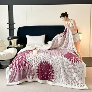 New Best-Selling Jacquard Openwork Blanket, Luxury Blanket, Perfect for Bedrooms, Offices, and Outdoor Use, Decorative Bedroom Blanket, Ideal Holiday Gift, Add a Pop of Color to Your Bedroom