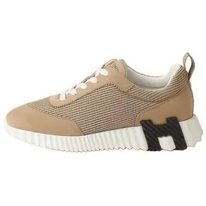 Hermes Bouncing Suede Goatskin Round-Toe Lace-Up Low-Top Casual Shoes for Women in Camel Color with 4cm Heel Trending Shoes, House White Official Shoes to Get / Maison Mihara